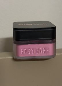 Huda Beauty Baby Bake Setting Powder