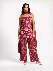 Nishorama Jhil-Mil Deep Back Kurti Set
