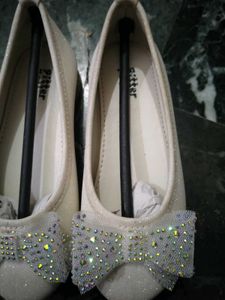 Cute Glitter new girl ballerina in size 9