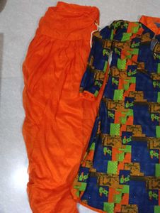 Orange Kurta Set with Abstract Print