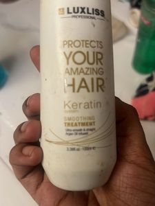 LUXLISS Keratin Smoothing Treatment