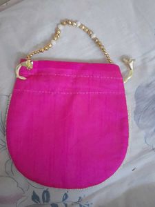 Embroidered Potli Bag🤩💗