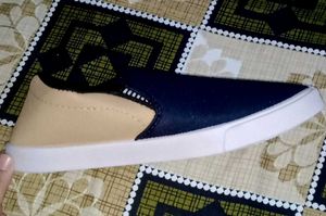 Casual Slip-On Shoes
