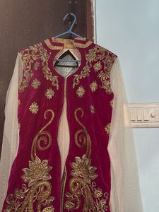 Elegant Embroidered Kurta Set with Jacket