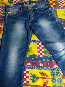 Stylish Blue Denim Jeans like new