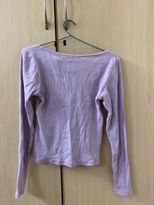 Long Sleeve Sweetheart Top with Lace Neckline
