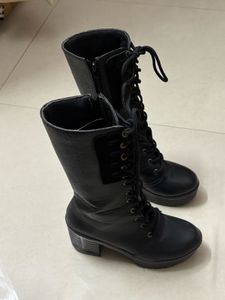 long black Stylish boots