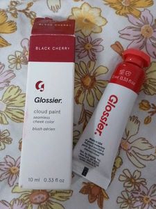 Glossier Cloud Paint - Black Cherry