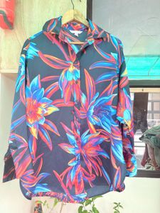 Vibrant Floral Print Button-Down Shirt