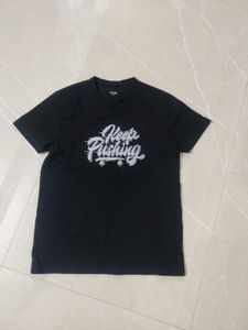 Black "Keep Pushing" Graphic T-Shirt