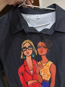 Graphic Print Button-Up Shirt Crop