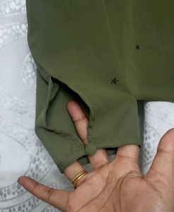 Chic Olive Green Star Print Ruffle Blouse