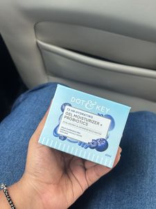 Dot & Key Hydrating Gel Moisturizer
