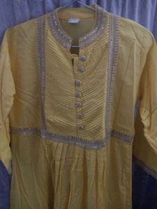 Beautiful Lemmon Yellow Gown