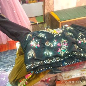 Elegant Embroidered Lehenga Skirt