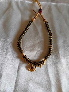 Elegant Black &amp; Gold Beaded Necklace