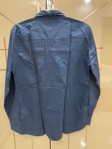 Men's Patterned Blue Button-Up Shirt