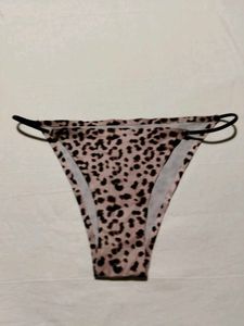 Leopard Print String Thong Panty | Size M
