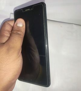 REDMI NOTE 4 in good condition
