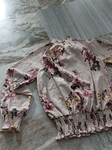 Floral Print Smocked Blouse