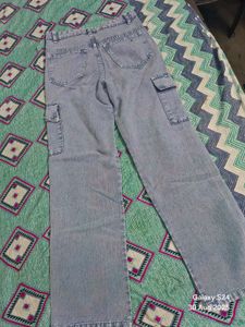 Cargo Jeans