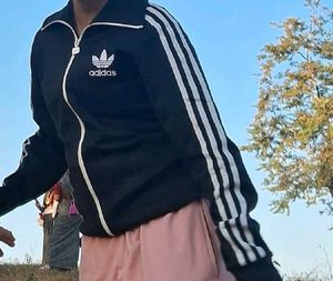 Adidas unisex Track Jacket - Classic Black &amp; White