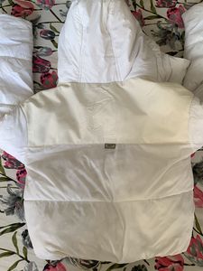 Original Bershka Crop White Puffer Jacket