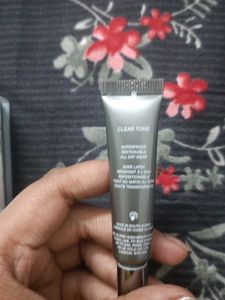 Huda Beauty Hoodie Flares #25 and lash glue