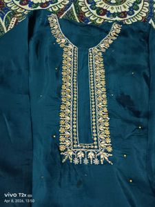 Beautiful Green Embroidered Kurta Set