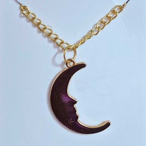 🌜 | Celestial Crescent Moon Necklace