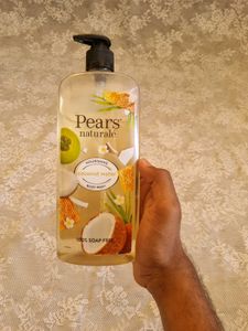 Pears Coconut Water Body Wash