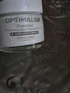 Day Night Cream