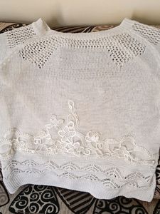 White chrosia work top