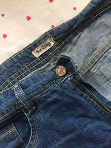 Chinese ripped straight legged summer jeans