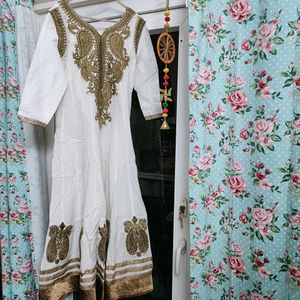 Embroidered Cotton Kurti