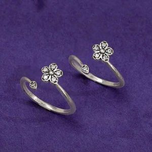 Oxidised Silver Floral Toe Rings