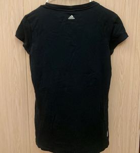 Vintage Adidas T-Shirt
