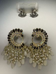 Elegant Peacock Design Earrings