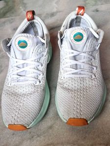 Branded Asian Sneakers Unisex (Size: UK 7, Whit
