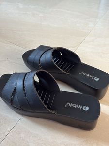 Stylish Black Inblu Slides