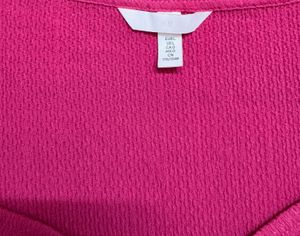 H&amp;M Crepe Vibrant Pink Ruched Front Top