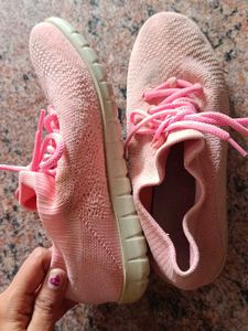 Comfy Pink Sneakers for Women