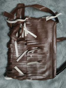 Fringe Detail Shoulder Bag