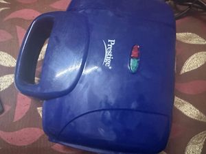 Cond. 3-  Prestige Toaster Unused But Body Damage