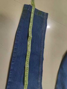 MAX Classic Blue Denim Jeans mid rise