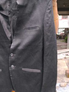 Stylish Black Blazer