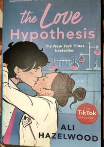 The Love Hypothesis - Ali Hazelwood