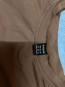 Basic Brown Cropped T-Shirt