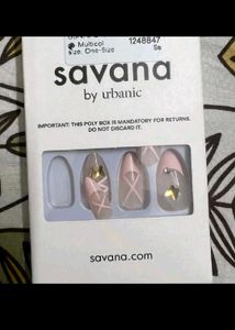 Savana 10 Coquette Press-On Nails 💞