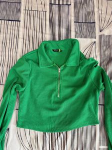 Vibrant Green Cropped Zip-Up Top